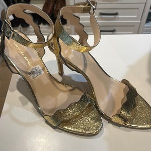 Loeffler Randall gold metallic heels size 8 1/2